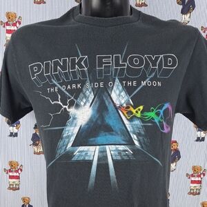 Pink Floyd retro Liquid Blue Dark Side of the Moon black graphic Med t-shirt